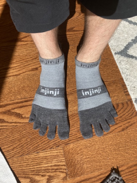 toe socks benefits